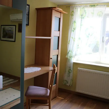 Апартаменты Und Gaestezimmer Gaspar