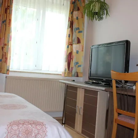 Апартаменты Und Gaestezimmer Gaspar